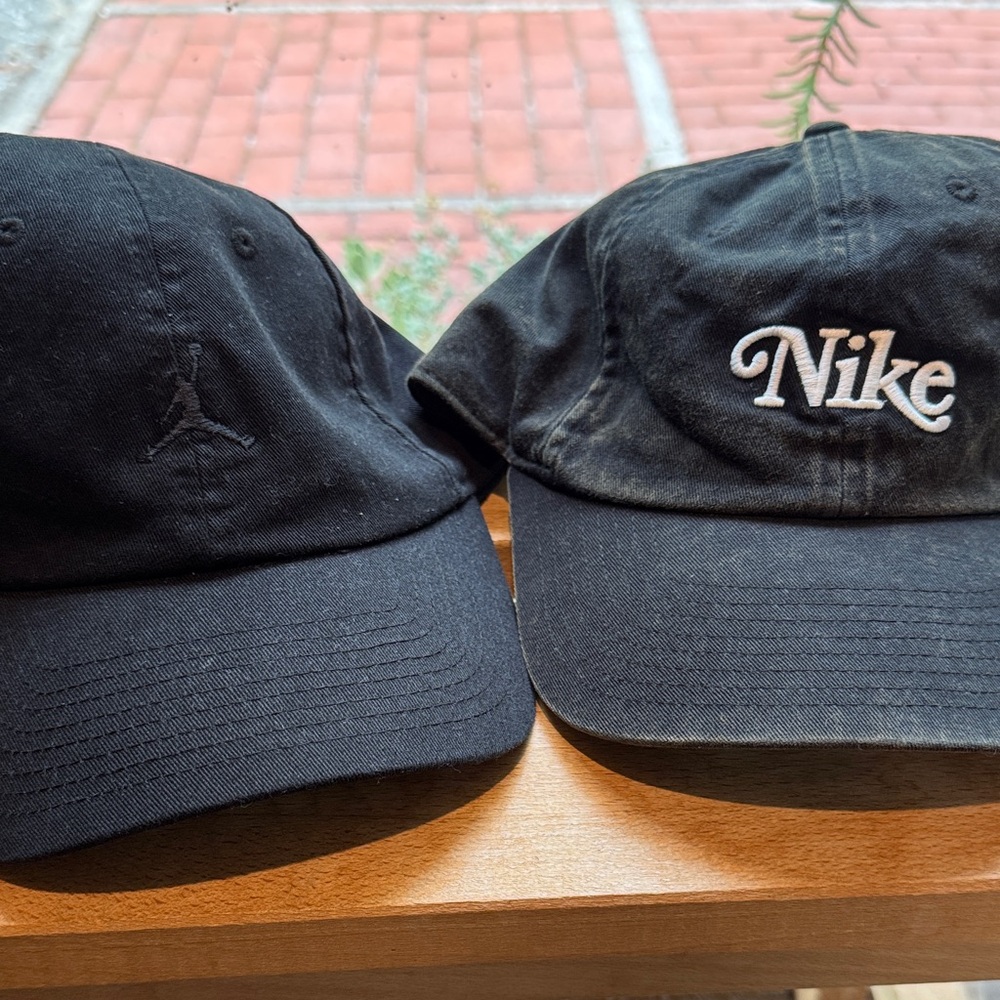 Set of 5 Nike Black Logo Baseball Caps